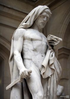 Place: Louvre Museum